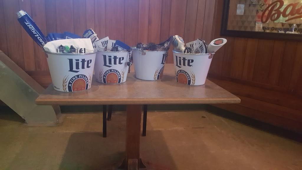 Spruce Street Tavern | restaurant | 68 Spruce St, Clinton, MA 01510, USA | 9783659071 OR +1 978-365-9071