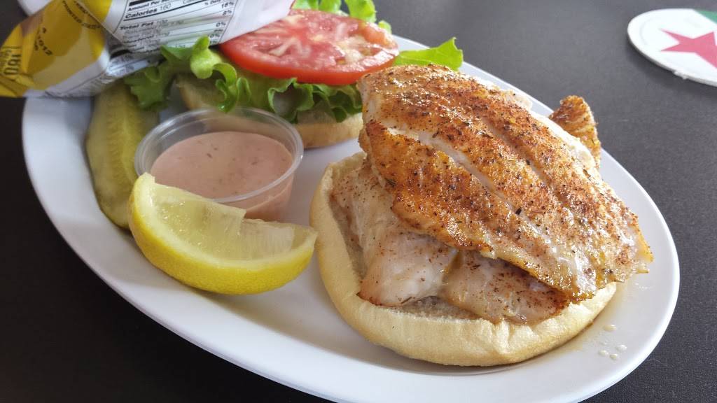 Brass Monkey | restaurant | 709 Gulf Way #200, St Pete Beach, FL 33706, USA | 7273677620 OR +1 727-367-7620