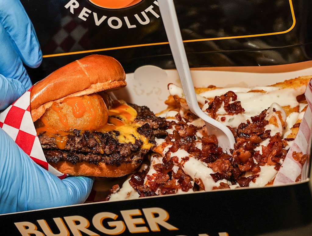 Burger Revolution | restaurant | 7600 Kingston Pike #1344, Knoxville, TN 37919, USA | 8655009696 OR +1 865-500-9696