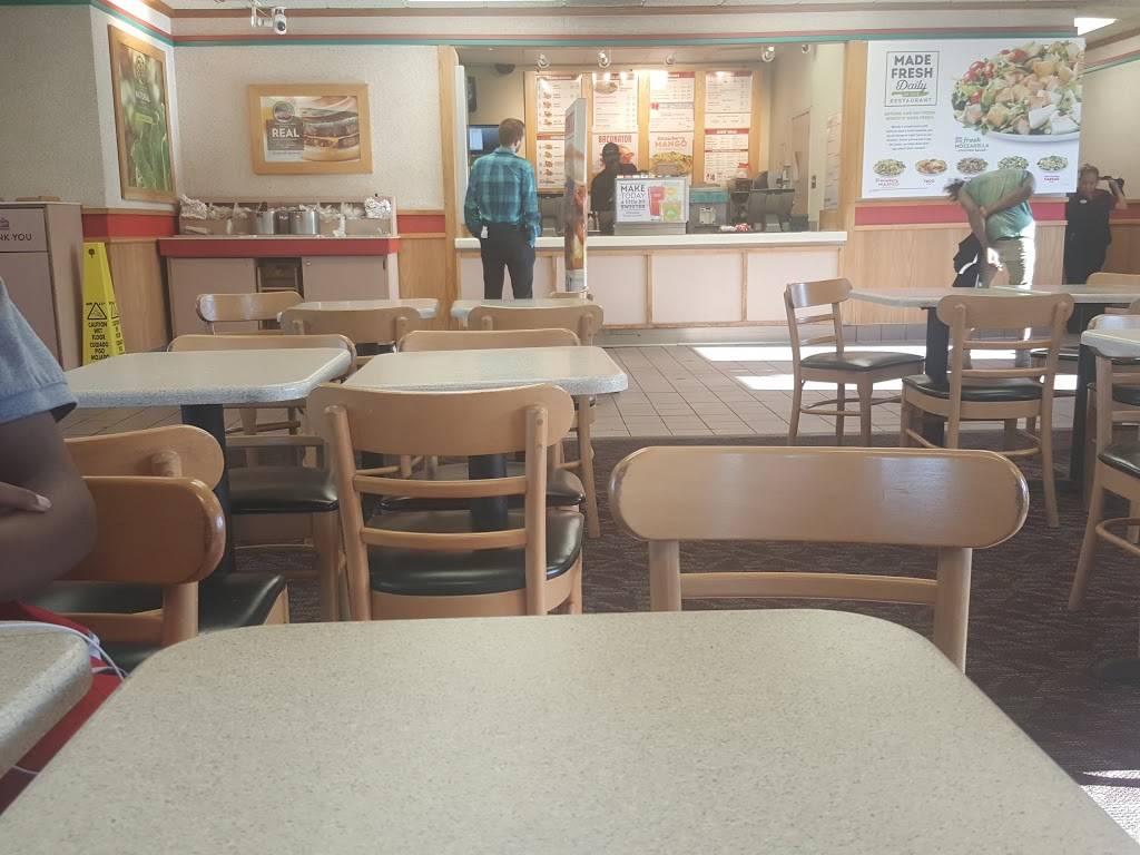 Wendys | restaurant | 421 W Broadway Ave, Minneapolis, MN 55411, USA | 6122309869 OR +1 612-230-9869