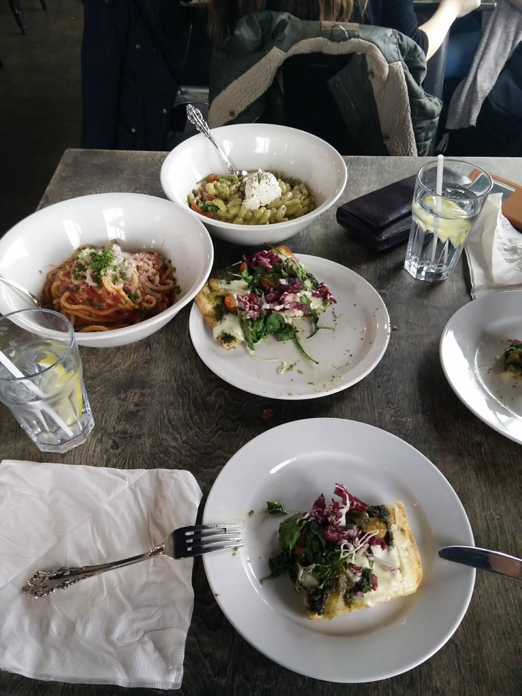 Levetto Waterloo | restaurant | 105 Oak Park Dr, Waterloo, ON N2K 0B3, Canada | 5198845555 OR +1 519-884-5555