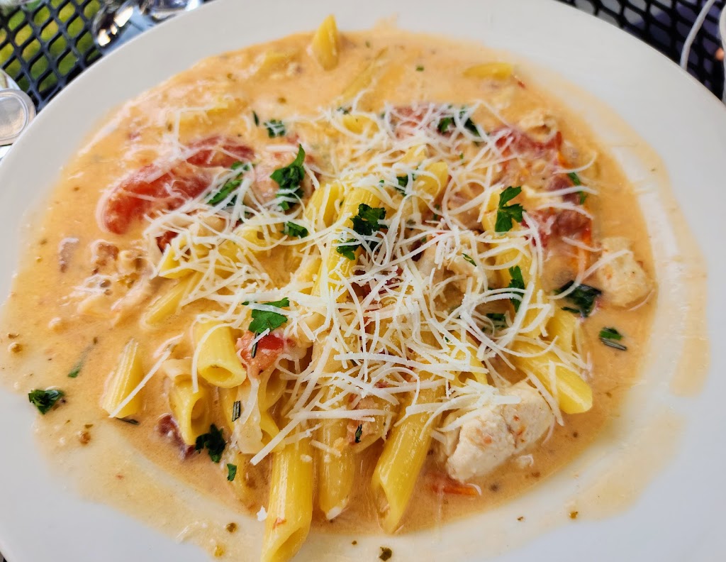 Radicci Italian Bistro | restaurant | 8049 N Wayne Dr, Hayden, ID 83835, USA | 2086355821 OR +1 208-635-5821