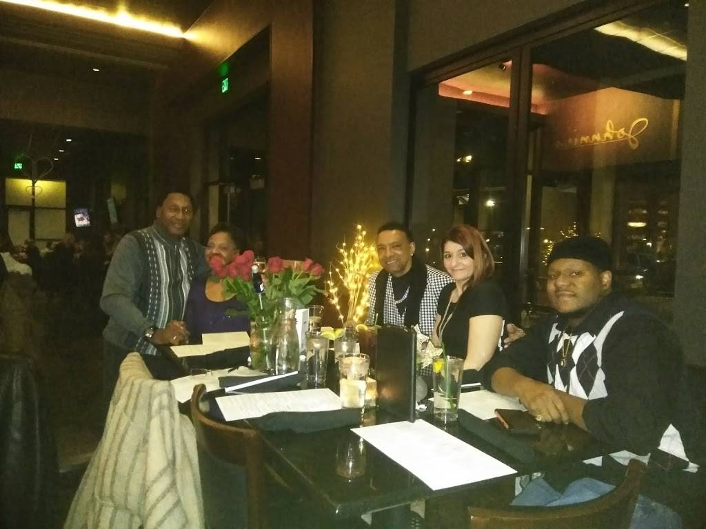 Johnnies Jazz Bar & Grille | restaurant | 1903 Victory Dr, Liberty, MO 64068, USA | 8167922675 OR +1 816-792-2675