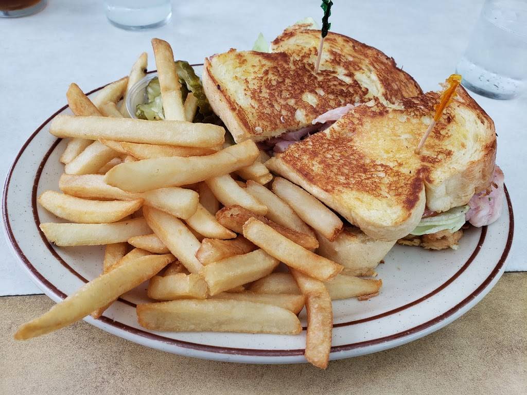 Leos Country Oven | restaurant | 28611 John R Rd, Madison Heights, MI 48071, USA | 2483999939 OR +1 248-399-9939