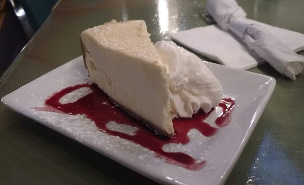 The 606 featuring Walkabout Creek and The Quays | restaurant | 606 Chesapeake Dr, White Stone, VA 22578, USA | 8044361327 OR +1 804-436-1327