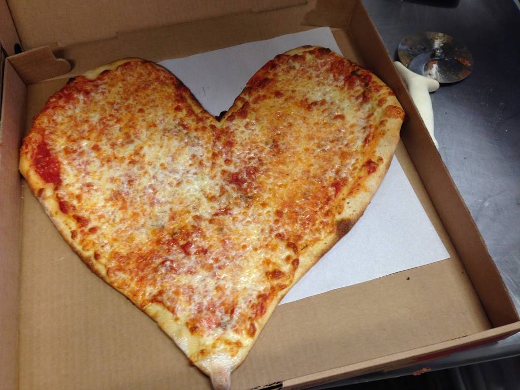 Caputos Pizzeria of Clifton Park | restaurant | 1675 U.S. 9, Clifton Park, NY 12065, USA | 5183839800 OR +1 518-383-9800