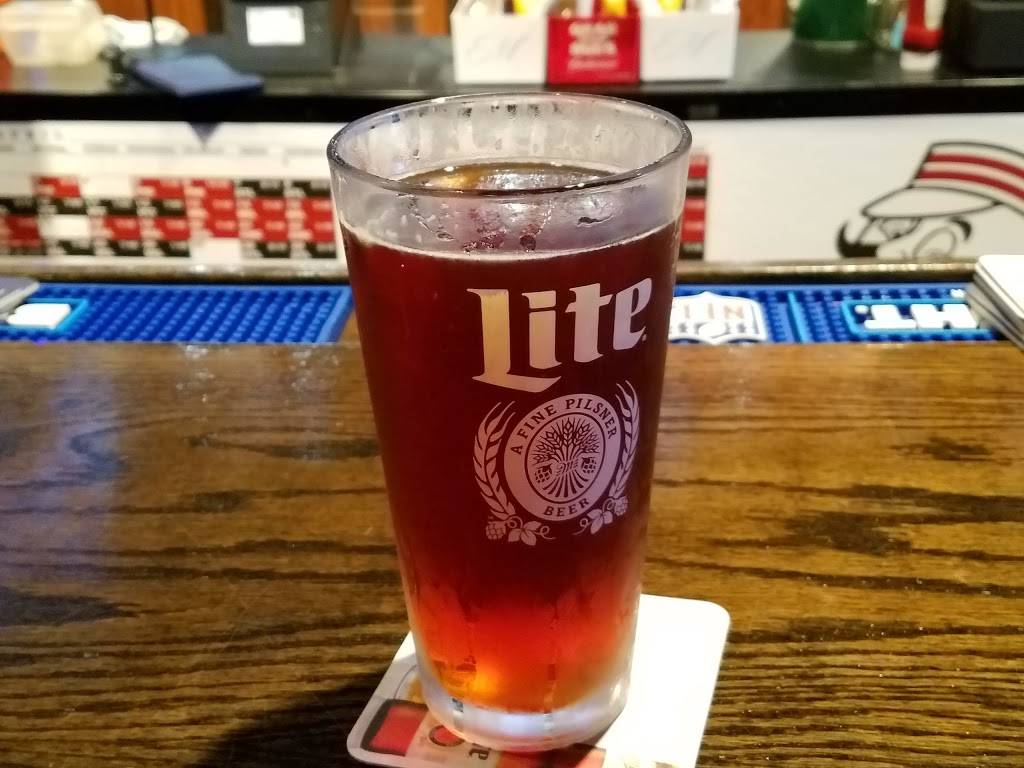 Champions Grille | restaurant | 3670 Werk Rd, Cincinnati, OH 45248, USA | 5133768920 OR +1 513-376-8920