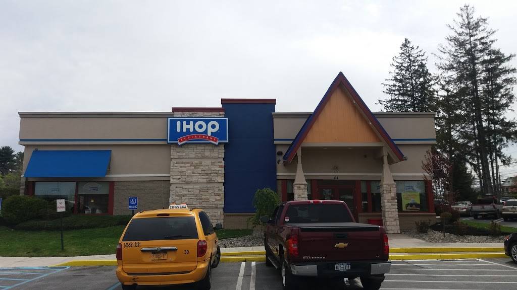 IHOP | bakery | 44 NY-17K, Newburgh, NY 12550, USA | 8455694467 OR +1 845-569-4467