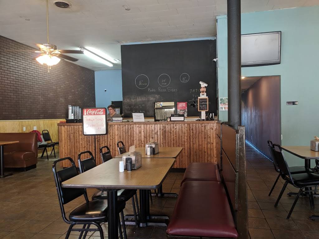 Bobs Burger Pasta & Pizza | restaurant | 92 Main St, Bells, TN 38006, USA | 7313453055 OR +1 731-345-3055