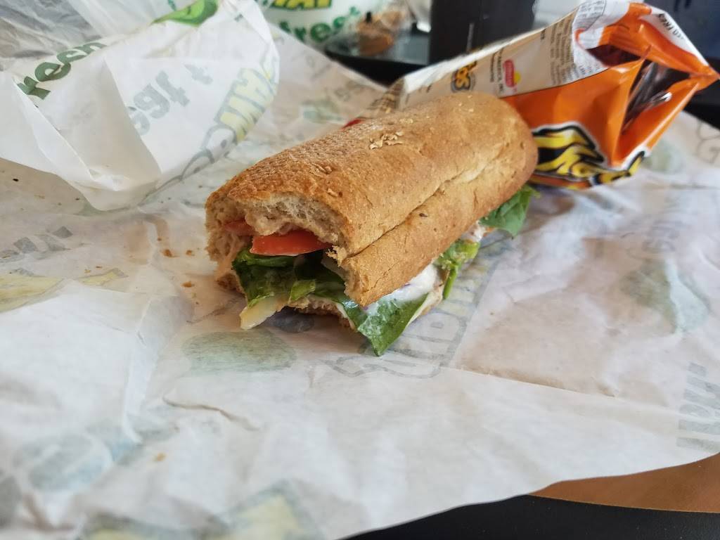 Subway Restaurants | restaurant | 1401 E Gage Ave C, Los Angeles, CA 90001, USA | 3235881805 OR +1 323-588-1805