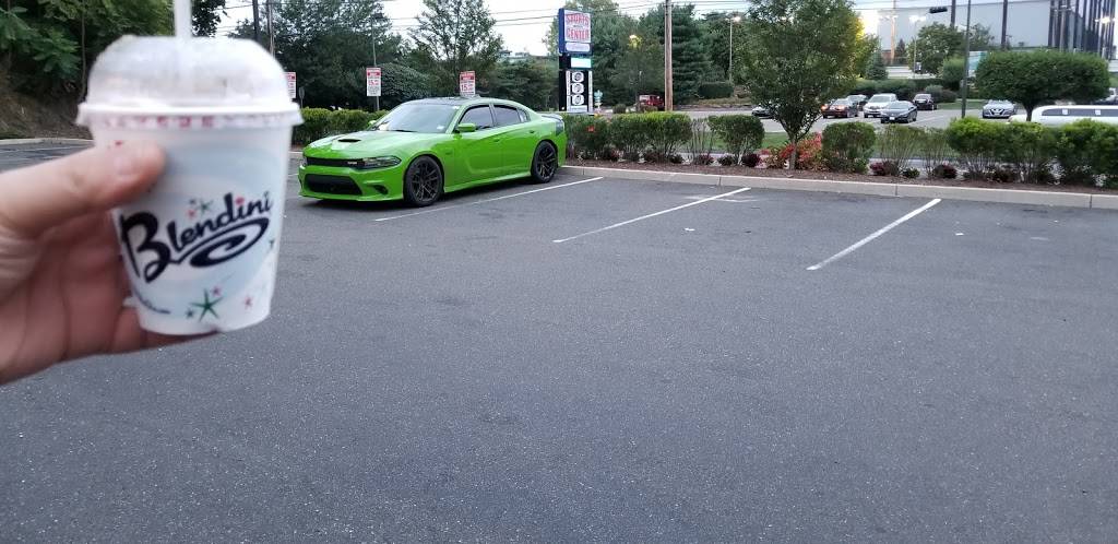 Ritas Italian Ice & Frozen Custard | restaurant | 781-785, River Rd, Shelton, CT 06484, USA | 2037127193 OR +1 203-712-7193