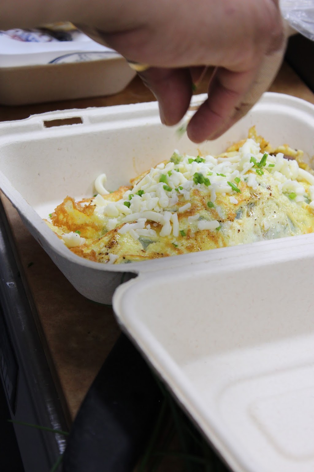 Fords To Go | meal takeaway | 44900 Acacia Ln #115, Sterling, VA 20166, USA | 7037193673 OR +1 703-719-3673