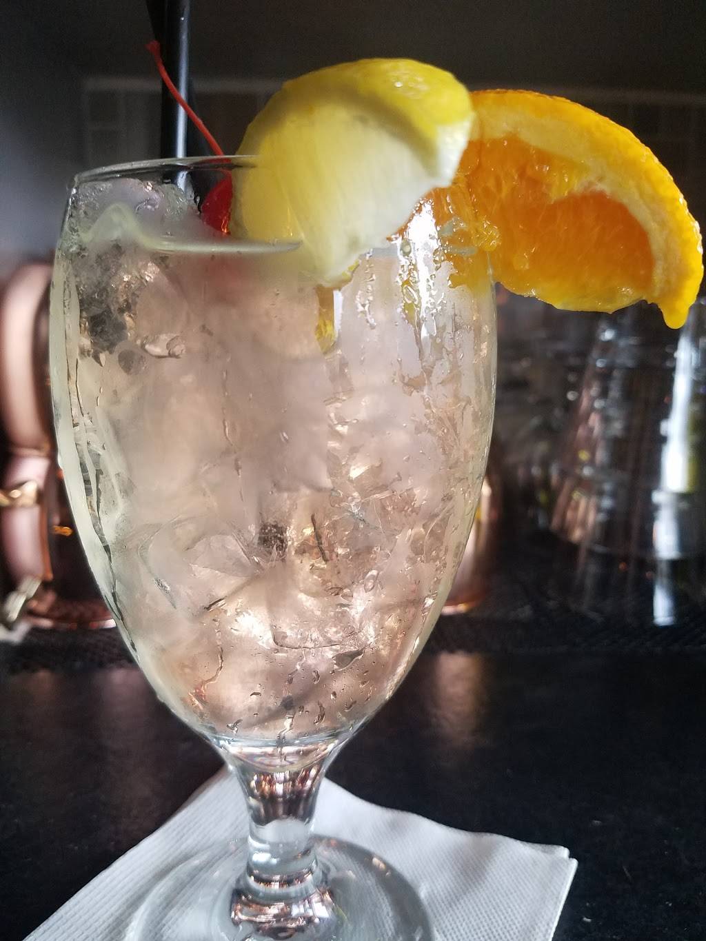 Corner 230 | restaurant | 230 W Madison St, Ottawa, IL 61350, USA | 8154340000 OR +1 815-434-0000