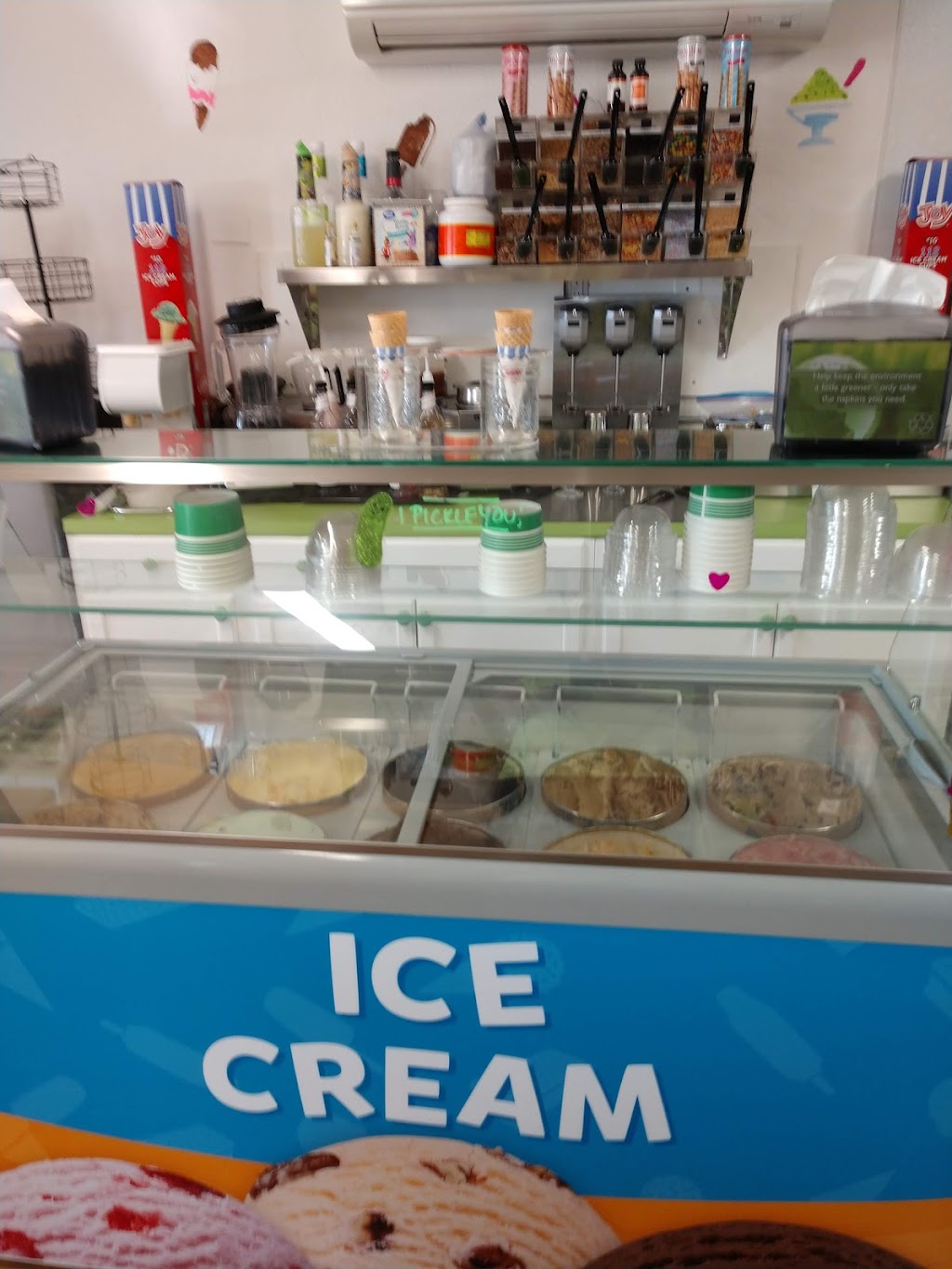 Neenas Cafe and Sweets | restaurant | 4195 AZ-68, Golden Valley, AZ 86413, USA | 9283775959 OR +1 928-377-5959