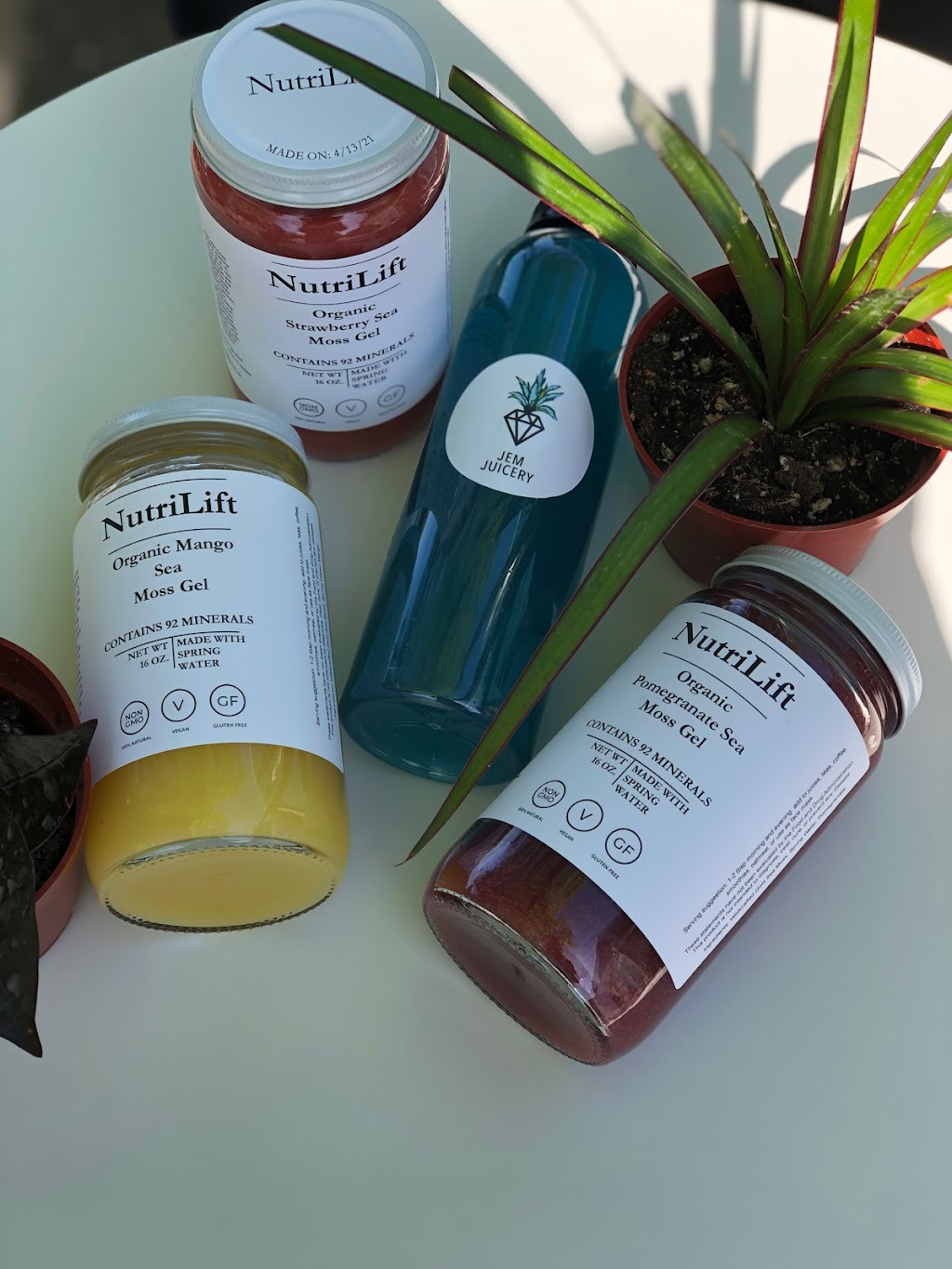 Jem Juicery | restaurant | 200 North Ave, Turlock, CA 95382, USA | 2095859817 OR +1 209-585-9817