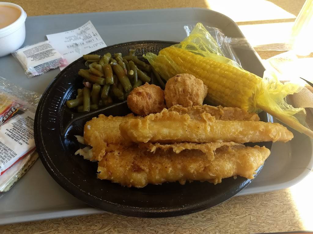 Captain Ds | restaurant | 304 S Main St, Statesboro, GA 30458, USA | 9127643636 OR +1 912-764-3636