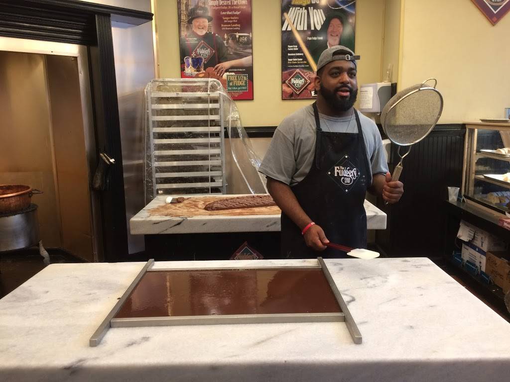 The Fudgery | restaurant | 1820 Market St #189, St. Louis, MO 63103, USA | 3143459481 OR +1 314-345-9481
