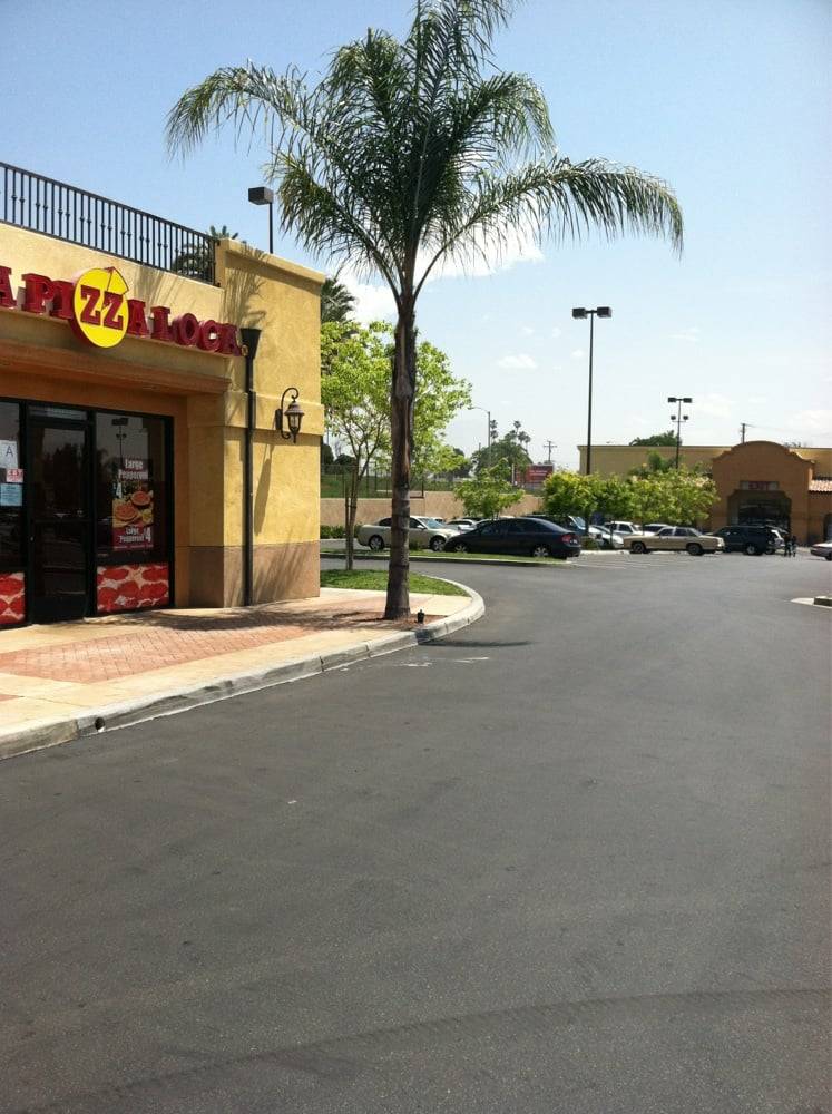 Pizza Loca | meal delivery | 1184 W 2nd St Ste 115, San Bernardino, CA 92410, USA | 9097407020 OR +1 909-740-7020