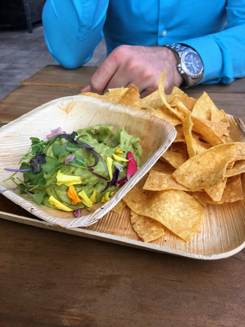 Estate Garden & Grill | restaurant | 8-08 Queens Plaza S, Long Island City, NY 11101, USA | 7182896118 OR +1 718-289-6118