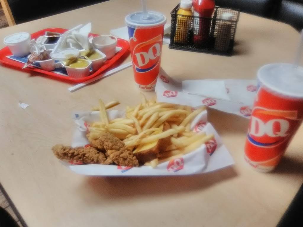 Dairy Queen Grill & Chill | restaurant | 22 Big Hill Dr, Beattyville, KY 41311, USA | 6064643242 OR +1 606-464-3242