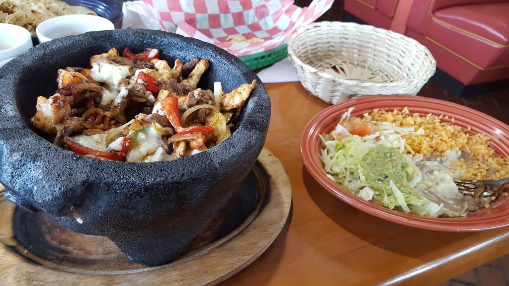 El Arriero Mexican Restaurant | restaurant | 12204 S Crater Rd, Petersburg, VA 23805, USA | 8047333133 OR +1 804-733-3133