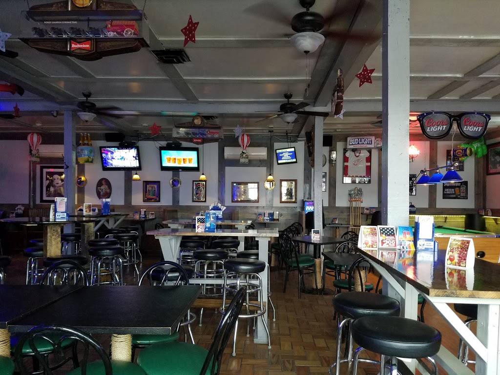 Sentimental Lady Saloon | restaurant | 36509 Jefferson Ave, Harrison Charter Township, MI 48045, USA | 5864655230 OR +1 586-465-5230