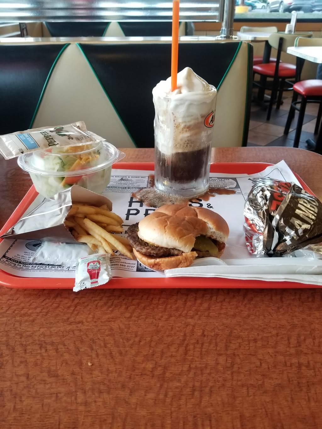 A&W Restaurant | restaurant | 133 Cypress St, Manistee, MI 49660, USA | 2317237010 OR +1 231-723-7010