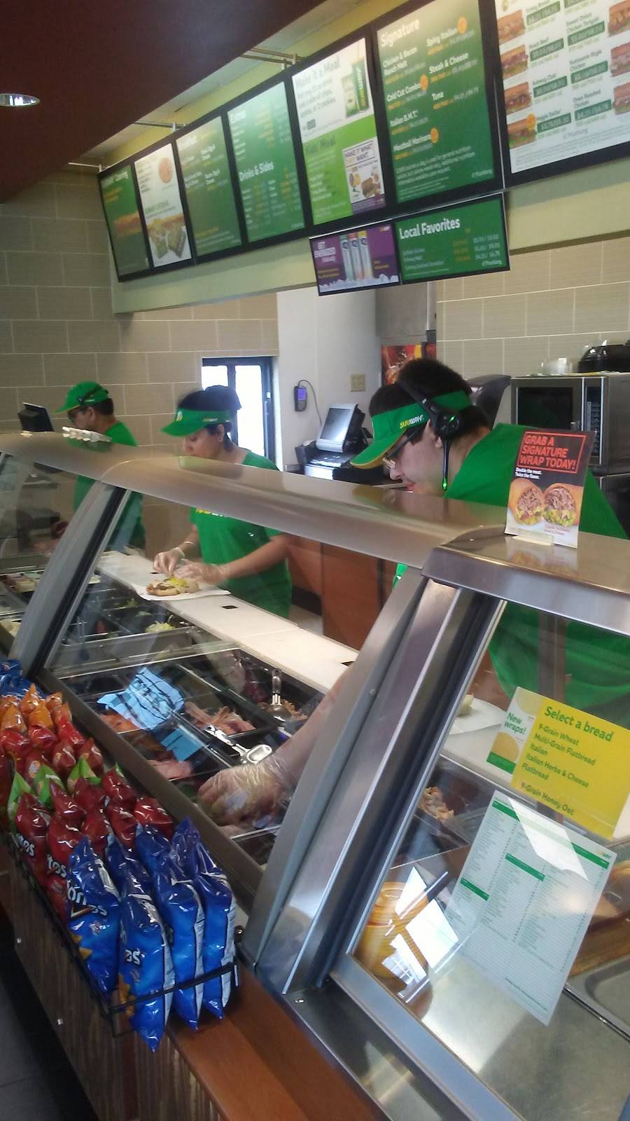 Subway Restaurants | restaurant | 2501 National Ave, Indianapolis, IN 46227, USA | 3177864417 OR +1 317-786-4417