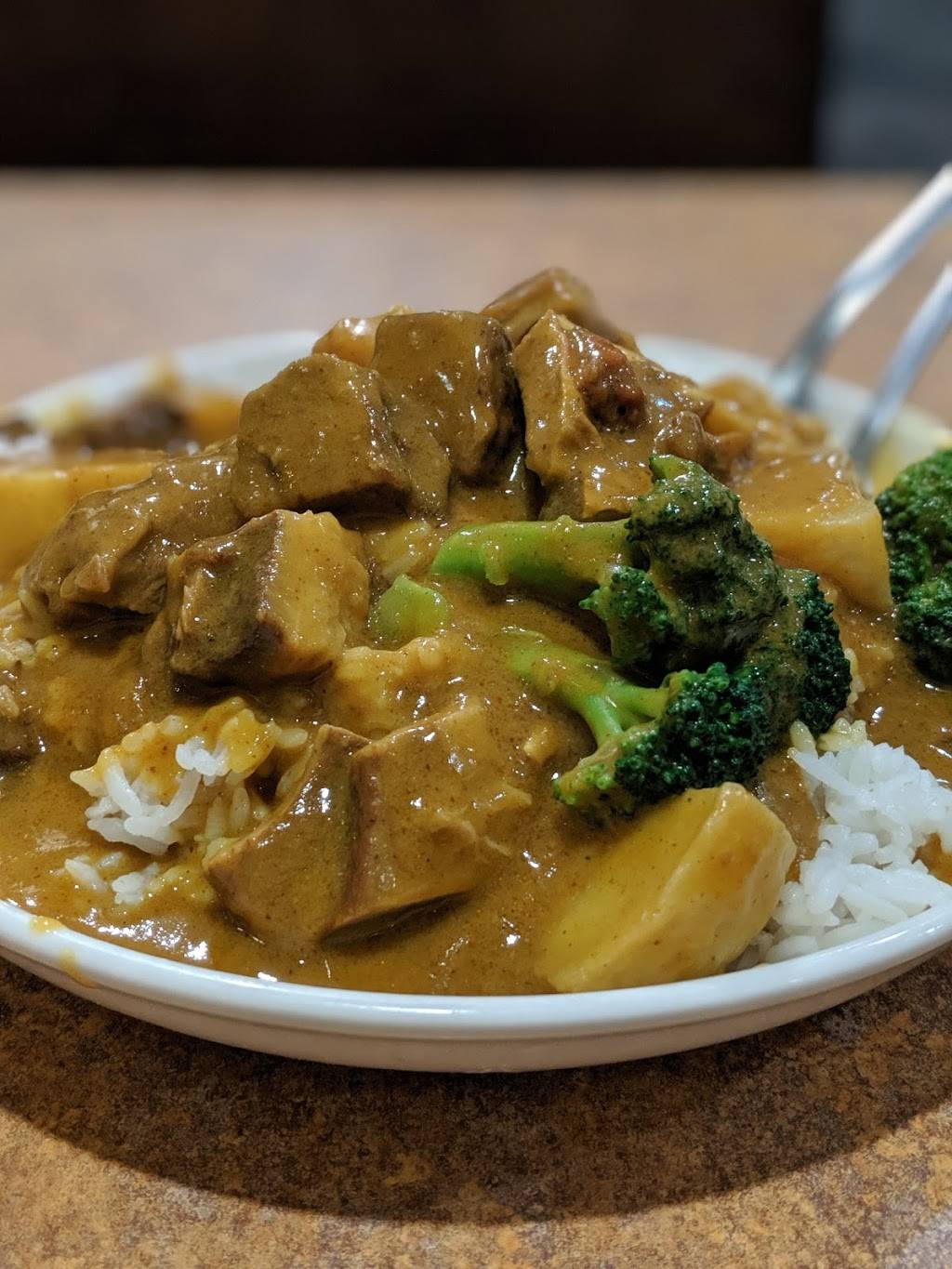 Phoenix Chinese Restaurant | restaurant | 4040 Creditview Rd, Mississauga, ON L5C 4E3, Canada | 9058488222 OR +1 905-848-8222