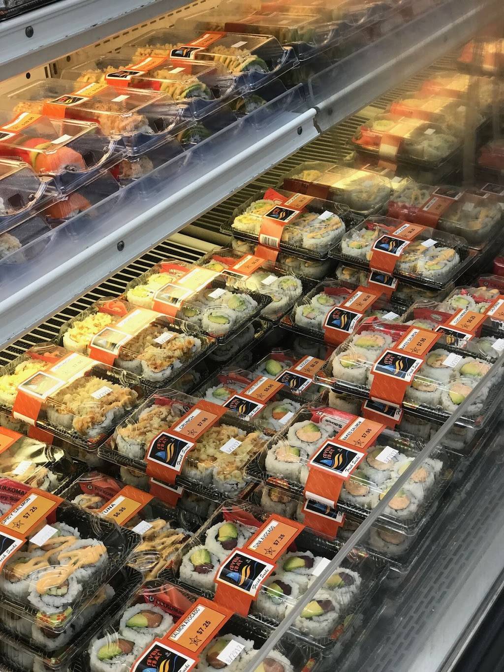 Seven Seas Sushi | restaurant | 201 Reisterstown Rd, Pikesville, MD 21208, USA | 3019224686 OR +1 301-922-4686