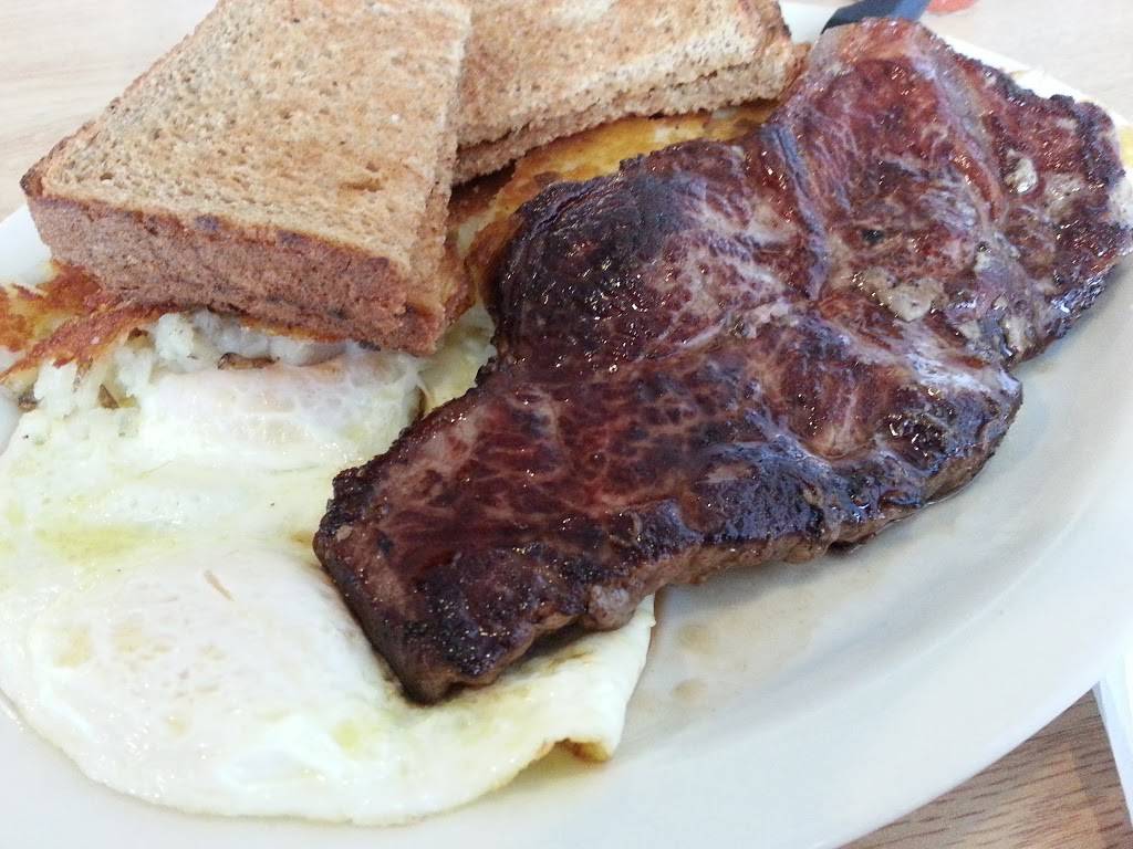 Klemms Candlelight Cafe | restaurant | 1207 E State Blvd, Fort Wayne, IN 46805, USA | 2604716828 OR +1 260-471-6828