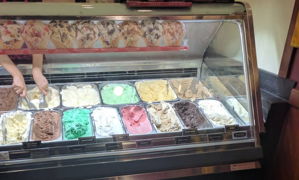 Cold Stone | bakery | 45999 Regal Plaza #100, Sterling, VA 20165, USA | 5713232777 OR +1 571-323-2777