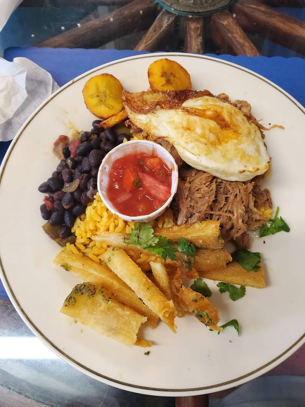 Hectors Kitchen | restaurant | 701 Gilbert Ferry Rd SE, Attalla, AL 35954, USA | 2565387783 OR +1 256-538-7783