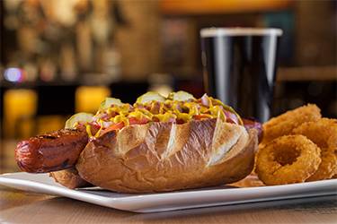 Rock & Brews | night club | 777 San Manuel Blvd, Highland, CA 92346, USA | 9094254838 OR +1 909-425-4838