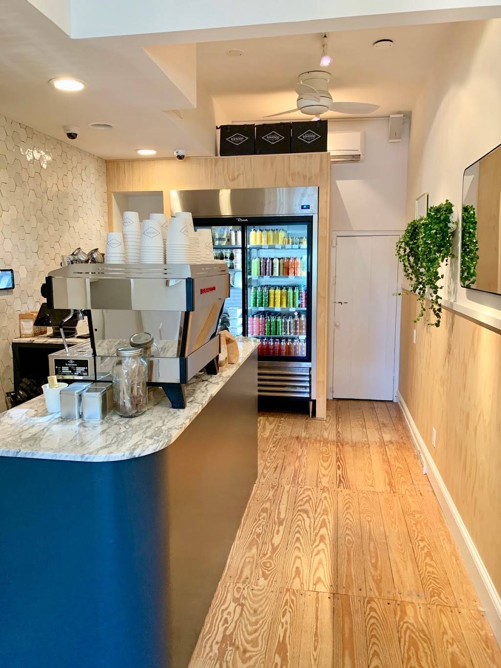 Dr Smood | restaurant | 36 Newtown Ln, East Hampton, NY 11937, USA | 6312519403 OR +1 631-251-9403