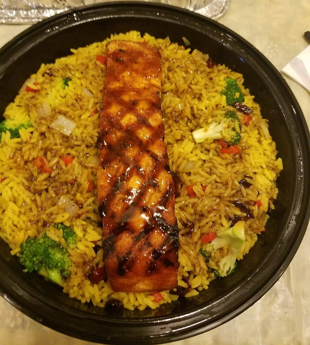 Strictly Seafood | restaurant | 1707 Cecil B. Moore Ave, Philadelphia, PA 19121, USA | 2152323333 OR +1 215-232-3333