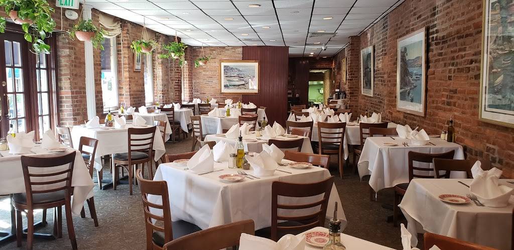 Chiapparellis Restaurant | restaurant | 237 S High St, Baltimore, MD 21202, USA | 4108370309 OR +1 410-837-0309