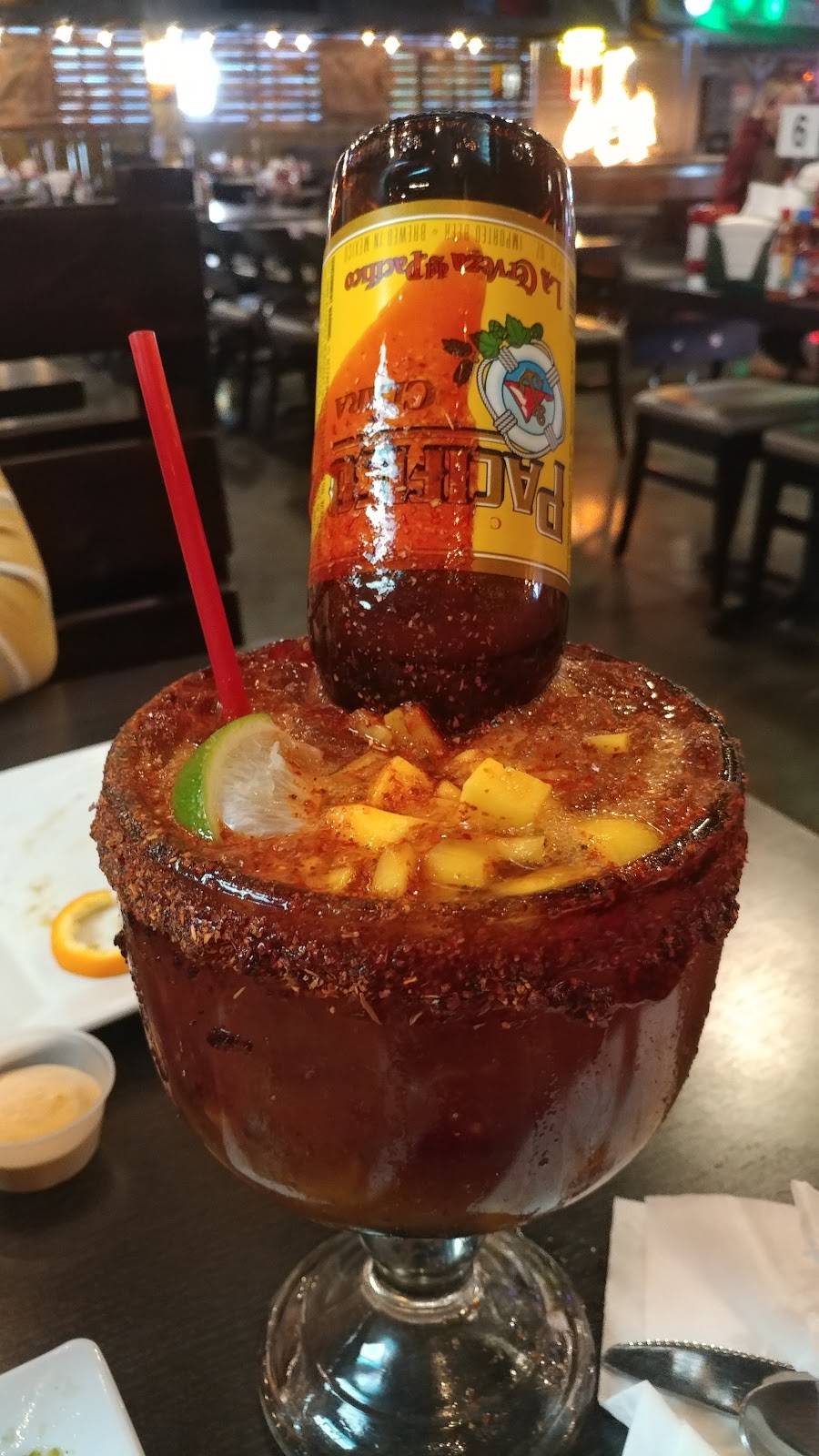 Mariscos El Chaka Estilo Nayarit | restaurant | 12174 Hesperia Rd, Victorville, CA 92395, USA | 7605130005 OR +1 760-513-0005