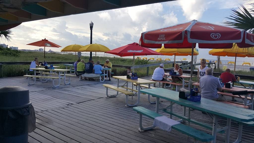 Paradise Grille | restaurant | 6850 Beach Plaza, St Pete Beach, FL 33706, USA | 7275605399 OR +1 727-560-5399