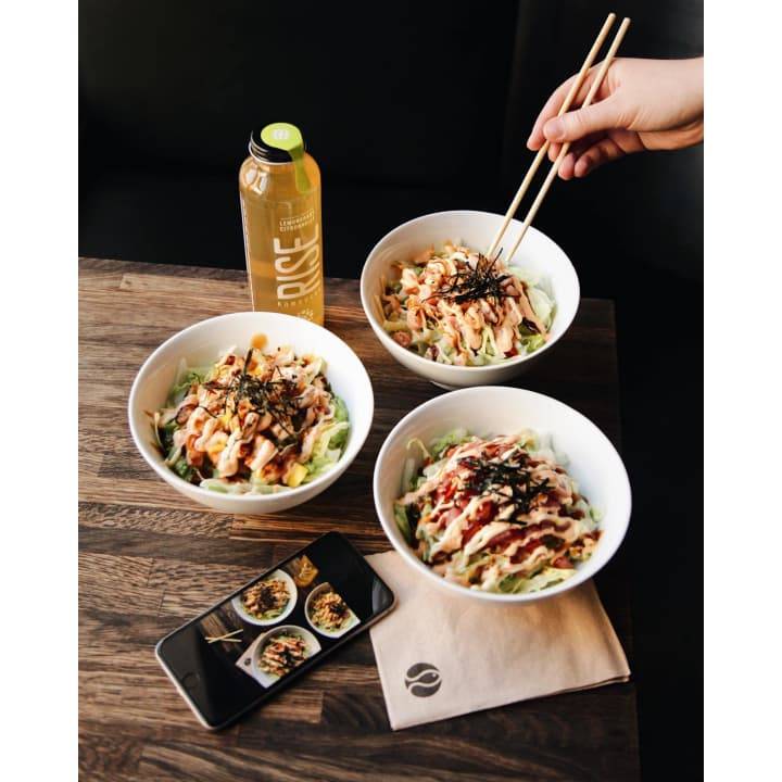 Sushi Shop | restaurant | 3535 Nord Laval (a-440) O, Laval, QC H7P 5G9, Canada | 4506868288 OR +1 450-686-8288