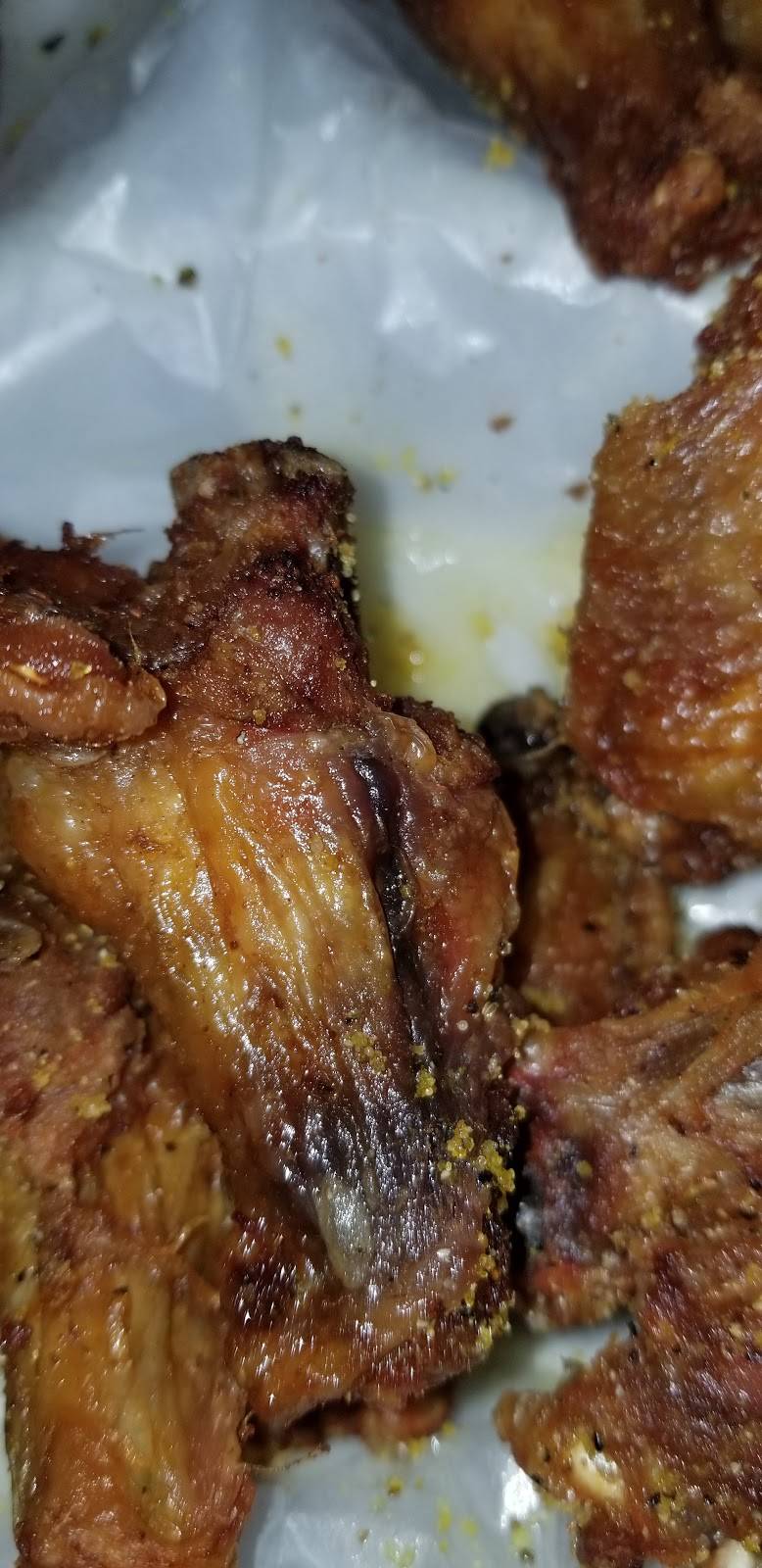 Magic Wings | restaurant | 10670 Biscayne Blvd, Jacksonville, FL 32218, USA | 9046194983 OR +1 904-619-4983
