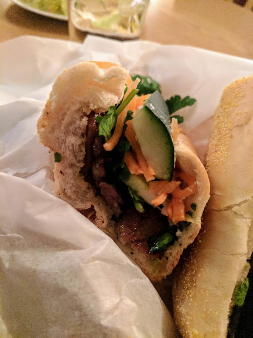 Pho & Beyond | restaurant | 47 Easton Rd, Willow Grove, PA 19090, USA | 2156593464 OR +1 215-659-3464