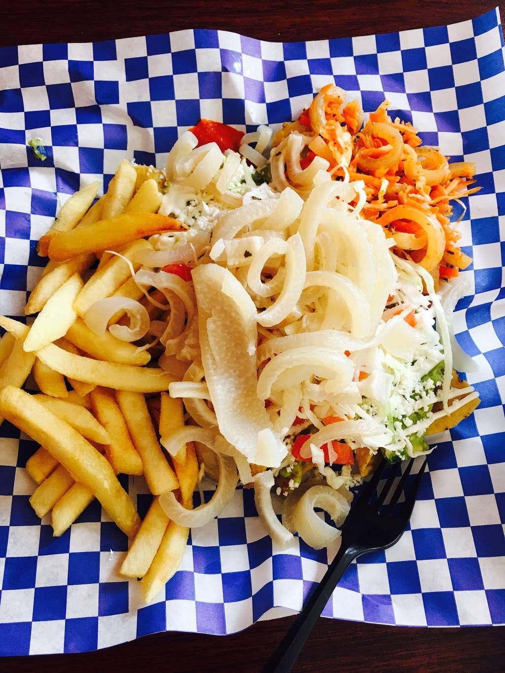 Flautas La Pila | restaurant | 1420 S Federal Blvd, Denver, CO 80219, USA | 3039220984 OR +1 303-922-0984