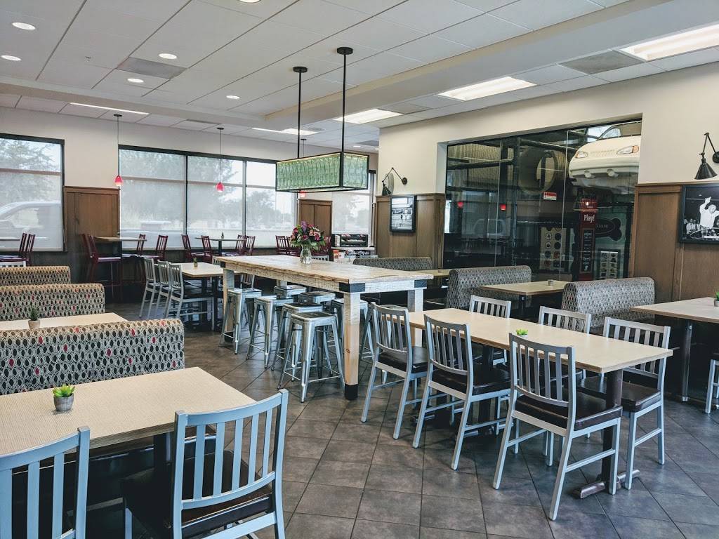 Chick-fil-A | restaurant | 3871 S Arizona Ave, Chandler, AZ 85248, USA | 4808952002 OR +1 480-895-2002