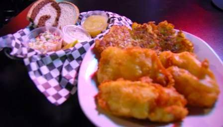 Sportz Pub and Grill | restaurant | N80W13003 W Fond Du Lac Ave, Menomonee Falls, WI 53051, USA | 2622534002 OR +1 262-253-4002