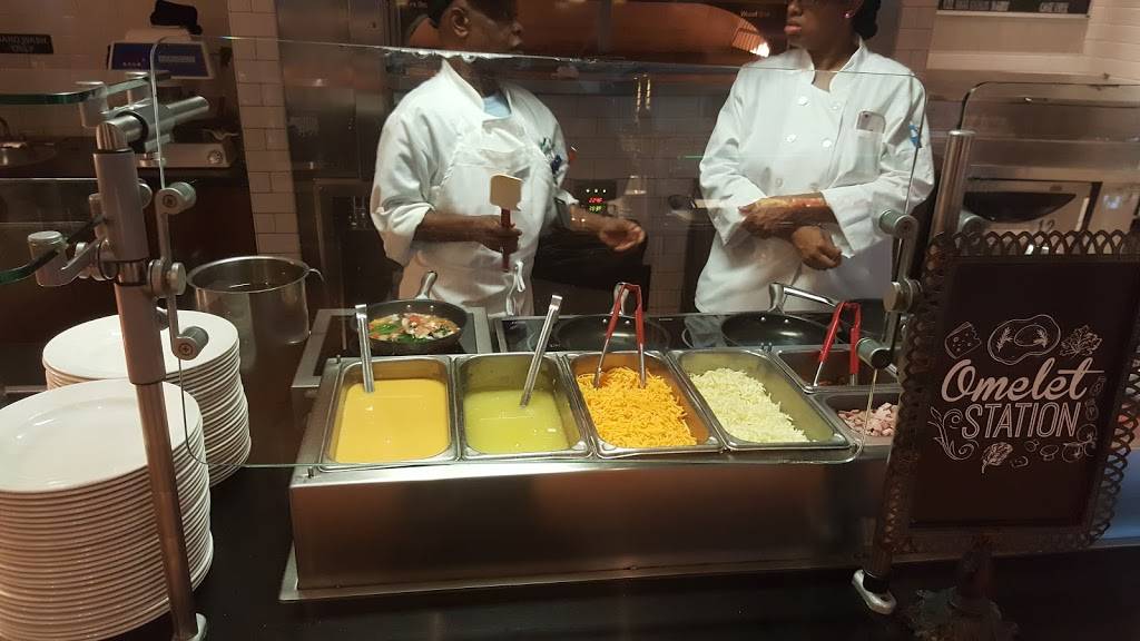 Pienza Italian Market. | restaurant | 201 Waterfront St, Oxon Hill, MD 20745, USA | 3019654000 OR +1 301-965-4000