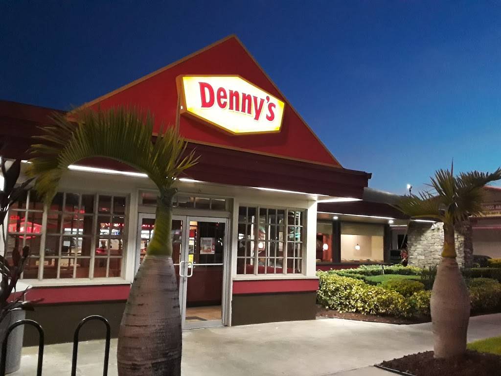 Dennys | restaurant | 1000 W 49th St, Hialeah, FL 33012, USA | 3055583411 OR +1 305-558-3411
