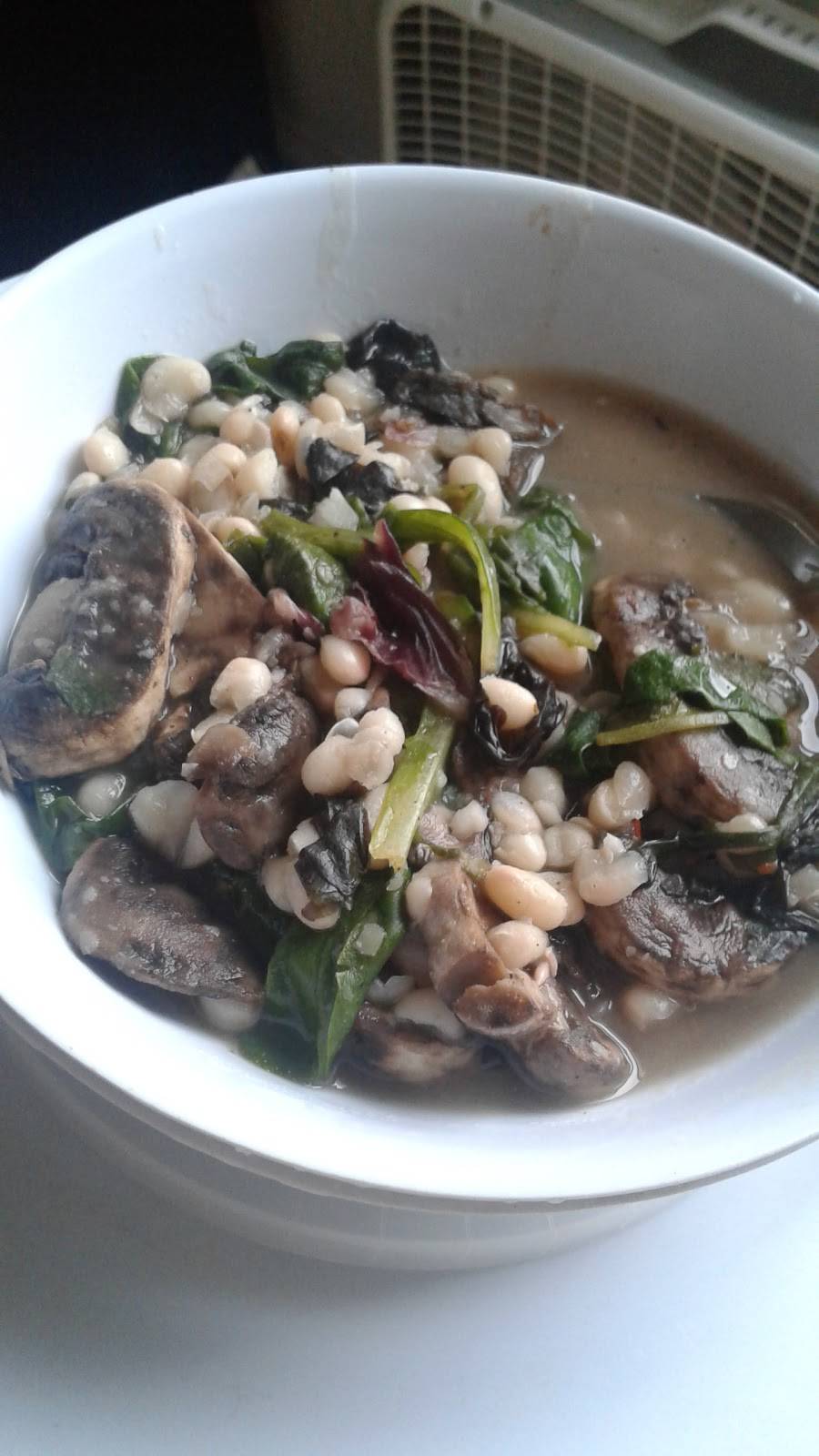 El Gallo De Oro | restaurant | 2754, 2952 W 63rd St, Chicago, IL 60629, USA | 7737378101 OR +1 773-737-8101