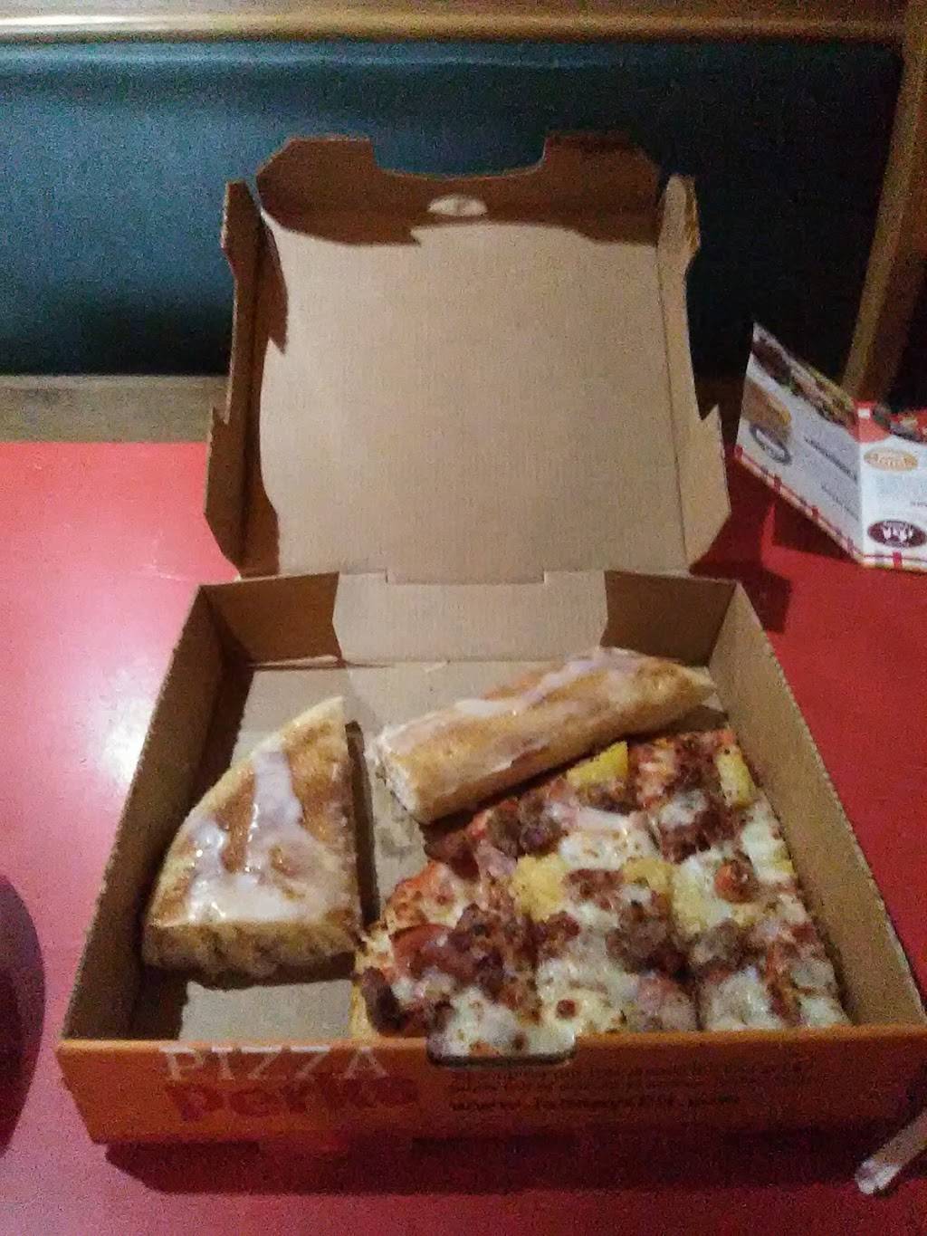 Johnnys Pizza House | meal delivery | 1120 US-80, Haughton, LA 71037, USA | 3189499412 OR +1 318-949-9412