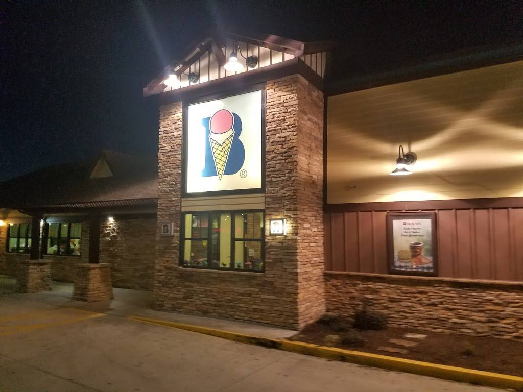 Braums Ice Cream & Burger Restaurant | restaurant | 6601 Wesley St, Greenville, TX 75402, USA | 9034543211 OR +1 903-454-3211